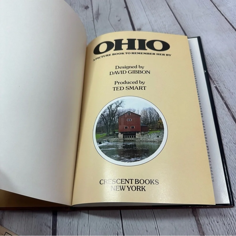 vintage 1980 Ohio a picture book to remember her by hard cover